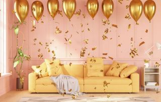 How to Decorate a Birthday Party Room with Balloons